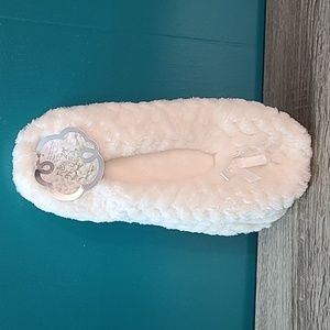 Fuzzy Babba Slippers